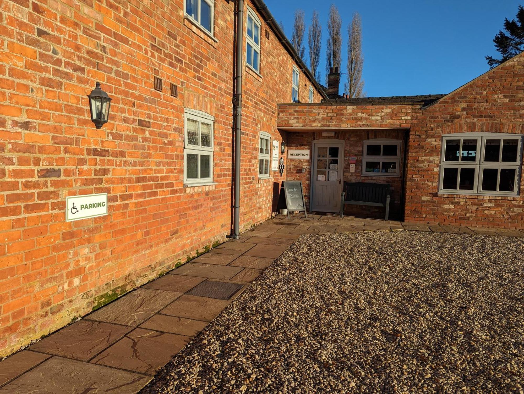 Wold Escapes, Highfield Farm Bed & Breakfast Driffield Exterior photo